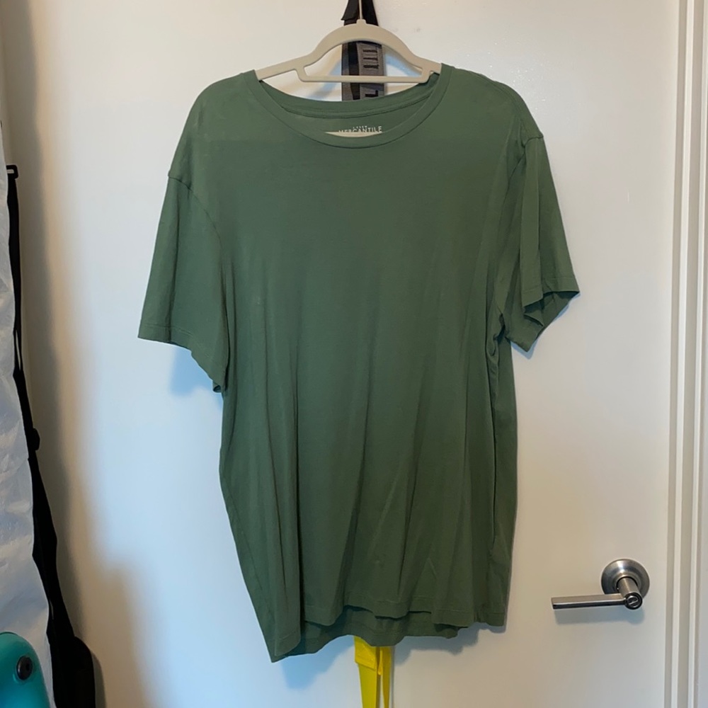 J Crew ‘Mercantile’ Broken-in Tee